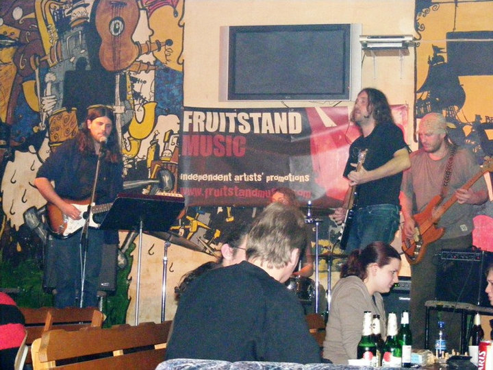 Skupina Žalman Brothers Band v Irish Pube, Banská Bystrica