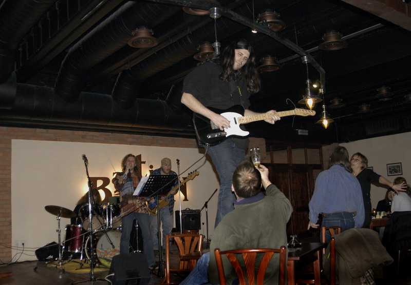 Skupina �alman Brothers Band v Bastione