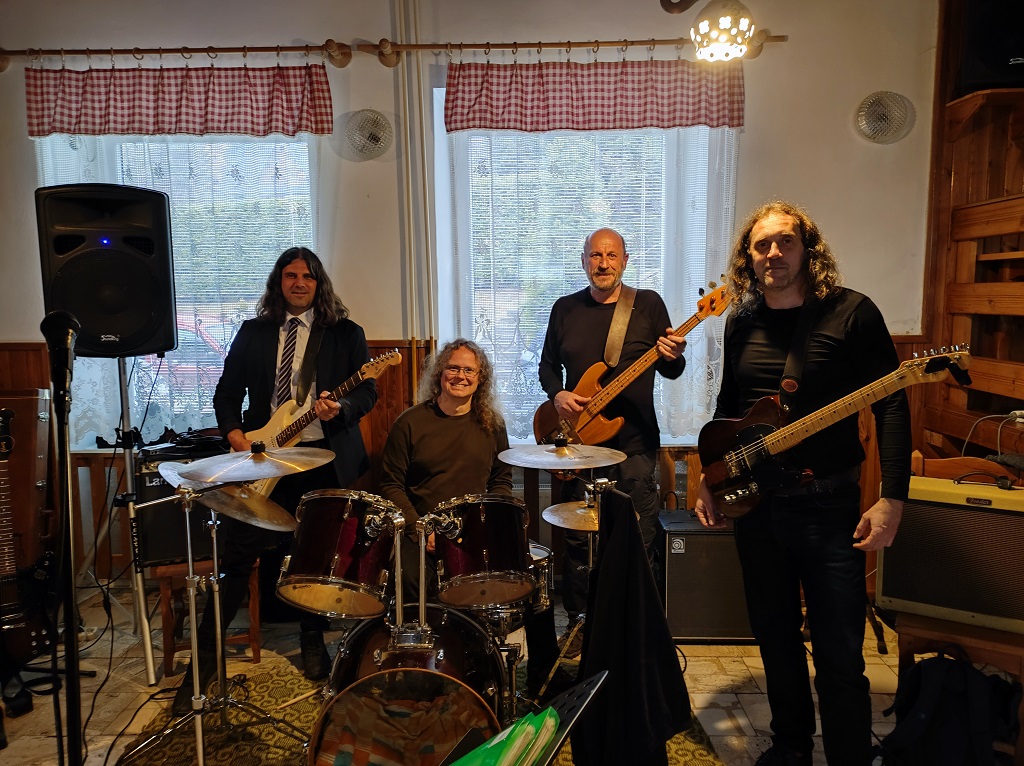 Skupina �alman Brothers Band � Vikartovsk� mlyn