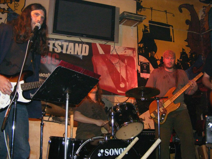 Skupina �alman Brothers Band v Irish Pube, Bansk� Bystrica