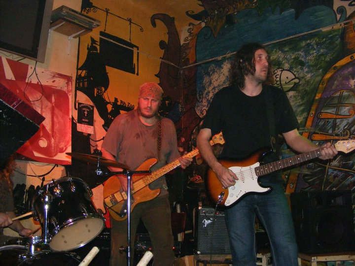 Skupina �alman Brothers Band v Irish Pube, Bansk� Bystrica