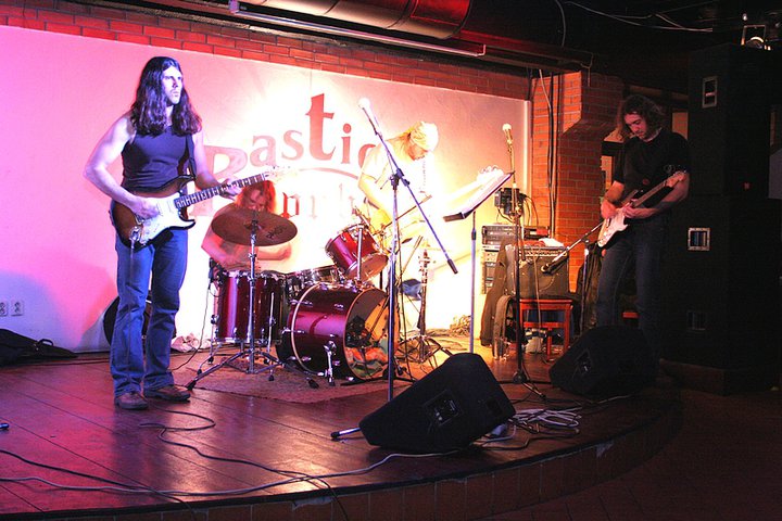 �alman Brothers Band v Bastione